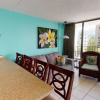 Отель Deluxe Condo Near Waikiki Beach - Free Parking by Koko Resort Vacation Rentals, фото 17