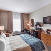 Отель Comfort Inn & Suites, фото 10