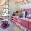 Отель Rainbow Villas Townhouse Style Condo with Sunny Exposure, фото 1