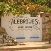 Отель Alebrijes Surf House - Adults Only - Hostel в Пуэрто-Эскондидо