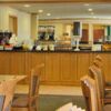 Отель Days Inn And Suites Brooklyn Center/ Minneapolis в Бруклин-Сентере