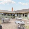 Отель 6 Person Holiday Home on a Holiday Park in Hanstholm, фото 36