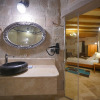 Отель Secret Hill Cave Suites, фото 9