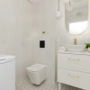 Отель Modern Apartment With Balcony by Renters, фото 11