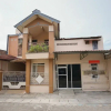 Отель OYO 2656 Az Zahra Residence Syariah, фото 19