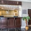 Отель Greenville Inn and Suites, фото 2