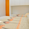Отель Comfy Seaside Flat Ideal for 5 Guests - Beahost, фото 10