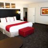 Отель Holiday Inn & Suites Red Deer South, фото 4