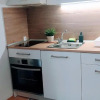 Отель Elegant Central Studio Free Wifi And Netflix, фото 11