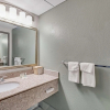 Отель Quality Inn, фото 9