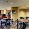 Отель Cobblestone Hotel & Suites - Wayne, фото 10