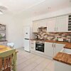 Отель Charming 2-bed Cottage in the Heart of Stanhope, фото 4