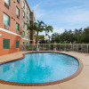 Отель Holiday Inn Express & Suites Pembroke Pines-Sheridan St, фото 19