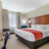 Отель Comfort Inn & Suites Salina North, фото 24