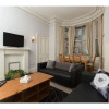 Отель Spacious, Bright 5-br Flat for 10 in Edinburgh, фото 6