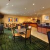 Отель Fairfield Inn & Suites by Marriott St Petersburg Clearwater, фото 12