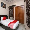Отель OYO 14390 Hotel Samrat, фото 16