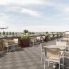 Отель Thistle London Heathrow Terminal 5 в Лондоне