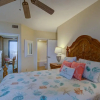 Отель Stunning Ground Floor Condo With Lush Lawn Overlooking White Sands, фото 29
