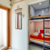 Отель RedDoorz Hostel near Terminal Condongcatur Jogja, фото 4