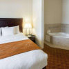 Отель Comfort Suites Granbury, фото 7