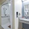 Отель Microtel Inn & Suites by Wyndham Greenville / Woodruff Rd, фото 10