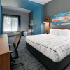 Отель La Quinta Inn & Suites by Wyndham Jacksonville TX, фото 3