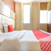 Отель Prabhat By OYO Rooms, фото 11