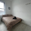 Отель Safari Apartment, Free Parking, 10Min Walk To Blackpool tower, sleeps 12, фото 8