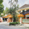 Отель OYO Life 3956 Hotel Palem 2 Syariah, фото 1
