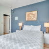 Отель Seahorse Hideaway At Coral House - Room 4 by Coral House, фото 7