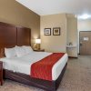 Отель Comfort Inn & Suites Greenville I-70, фото 27