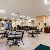 Отель Quality Inn & Suites Coldwater Near I-69, фото 9