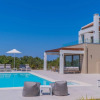 Отель Carpe Diem Villa - Luxurious, 1,5km From The Beach, фото 18