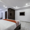 Отель OYO 27720 V Hotel Gachibowli, фото 4