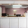 Отель Econo Lodge Inn & Suites Fort Jackson area, фото 20