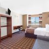 Отель Microtel Inn & Suites by Wyndham Green Bay, фото 4