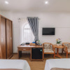 Отель RedDoorz Premium Anh Duc Da Lat Hotel, фото 13