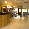 Отель Premier Inn Castleford (Xscape, M62, Jct 32), фото 5