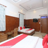 Отель OYO 10653 Hotel Clark, фото 21
