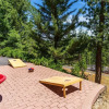 Отель The Happy Place - Mountain Views and Amenities Galore by Yosemite Region Resorts, фото 17
