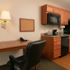 Отель Candlewood Suites La Crosse N, an IHG Hotel, фото 20