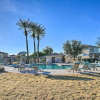 Отель Goodyear Desert Oasis: Walk to Community Pool, фото 15