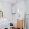 Отель 1 Bedroom Flat in Highbury, фото 5