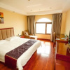 Отель GreenTree Inn Shandong Qingdao Wuyishan Road Jiashike Shopping center Business Hotel, фото 4