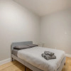 Отель Beautiful 5BR in the HEART of Mile-End, фото 7