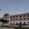 Отель Holiday Inn Express & Suites Gatesville - N. Ft Hood, an IHG Hotel, фото 1