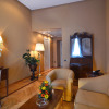 Отель Grand Hotel Vesuvio, фото 8