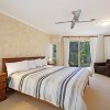 Отель Tropical 5 bedroom family getaway in Noosa Heads, фото 11
