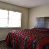 Отель Andrews Motor Inn, фото 2